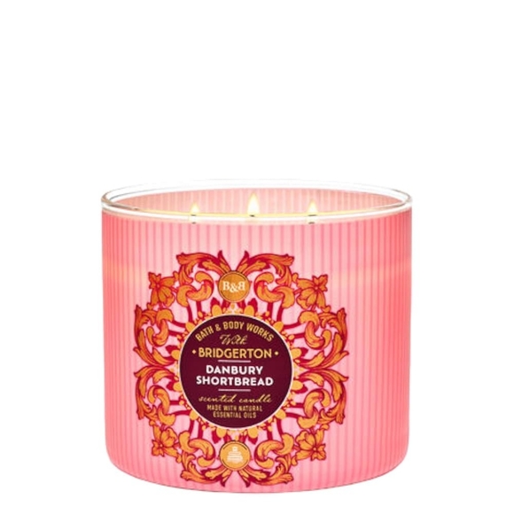 NWT BBW Bridgerton Danbury Shortbread 3-wick Candle - Picture 1 of 6